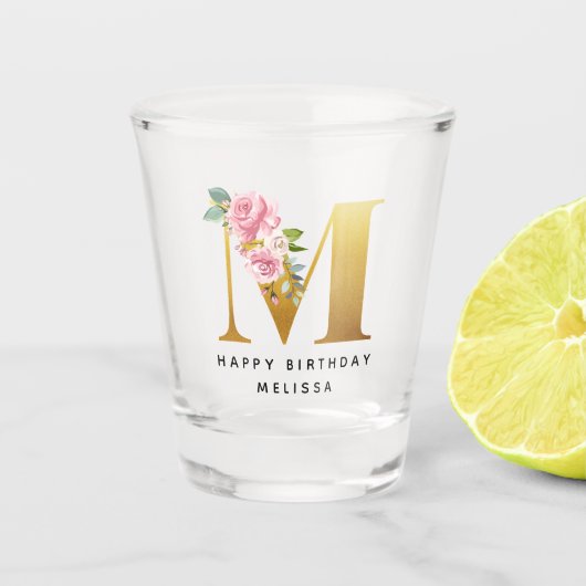 Happy Birthday Floral Monogram Personalisiert Schnapsglas (Vorderseite)