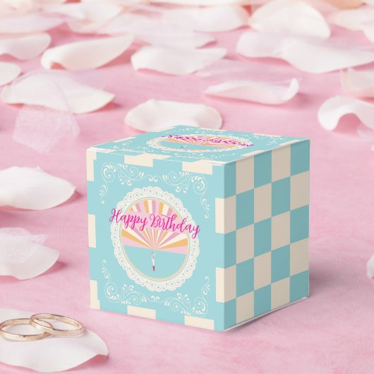 Happy Birthday Fun Party Box, Blue Checkered Geschenkschachtel (Hochzeit)