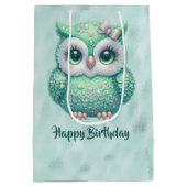 Happy Birthday Green Owl on Green Mittlere Geschenktüte (Rückseite)