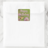 Happy Birthday Hummingbird Quadratischer Aufkleber (Tasche)