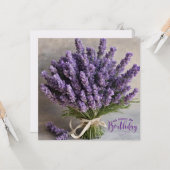 Happy Birthday Lila Lavender Blume Bouquet Karte (Vorderseite/Rückseite Beispiel)
