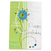 Happy Birthday Modern Simple Blume Green Mittlere Geschenktüte (Rückseite)