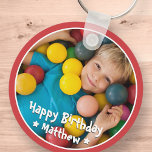 Happy Birthday Modern Simple Star Foto Schlüsselanhänger<br><div class="desc">Dieses einfache und moderne Design besteht aus Serifentypografie und fügt ein individuelles Foto hinzu.</div>