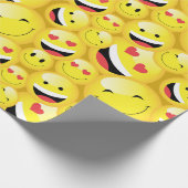 Happy Birthday Niedlich Emoji Party Geschenkpapier (Ecke)