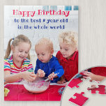 Happy Birthday Personalisiert Kids Foto Puzzle<br><div class="desc">Puzzle aus personalisiertem Foto zum Geburtstag eines kleinen Kindes. Die Fotovorlage ist für Sie ein Set, um eines Ihrer Lieblingsfotos hinzuzufügen, das im Porträtformat angezeigt wird. Ihr Foto verfügt über ein benutzerdefiniertes Texteüberlagern in niedlicher und sonderbarer Schrift. Die Beispielformulierung lautet "Glücklich zum besten [Alter] Jahr in der ganzen Welt" und...</div>