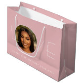 Happy Birthday Photo Love Typography Blush Pink Große Geschenktüte (Vorderseite Schrägansicht)