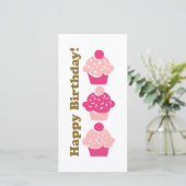 Happy Birthday Pink Cupcake Card (Stehend Vorderseite)