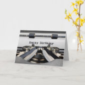 Happy Birthday Retro Schreibmaschine Karte (Gelbe Blume)