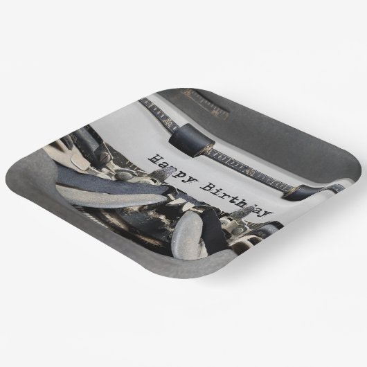 Happy Birthday Retro Schreibmaschine Pappteller (Gewinkelt)