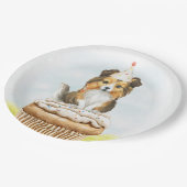 Happy Birthday Sheltie Pup Cake Pappteller (Schrägansicht)