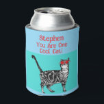 Happy Birthday Sie Cool Tabby Cat Mens Husband Dosenkühler<br><div class="desc">Sie haben Tabby Cat Design Cool. Diese schöne Karte würde jeden Liebhaber von Katzen Anzug machen. Entworfen aus einer meiner originalen Tintenstift-Zeichnungen. Das wird bestimmt Spaß machen!</div>