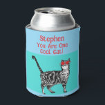 Happy Birthday Sie Cool Tabby Cat Mens Husband Dosenkühler<br><div class="desc">Sie haben Tabby Cat Design Cool. Diese schöne Karte würde jeden Liebhaber von Katzen Anzug machen. Entworfen aus einer meiner originalen Tintenstift-Zeichnungen. Das wird bestimmt Spaß machen!</div>