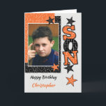 Happy Birthday Son Orange und Black Foto Karte<br><div class="desc">Herzlichen Glückwunsch zum Geburtstag. Ersetzen Sie das Foto durch Ihr eigenes und fügen Sie einen Namen und eine Nachricht hinzu. In Orange und Schwarz gestaltet,  mit Sternen. Wir sind so stolz,  dich unseren Sohn zu nennen.</div>