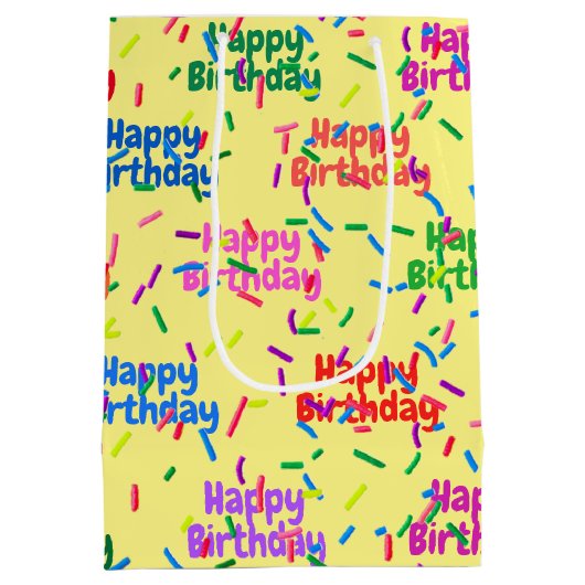 Happy Birthday Sprinkles on Yellow Mittlere Geschenktüte (Rückseite)