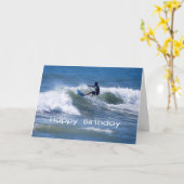 Happy Birthday Surfer Reiten a Wave Karte (Gelbe Blume)