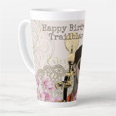 Happy Birthday Trailblazer Steampunk Vintag Milchtasse (Linke Ecke)
