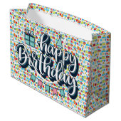Happy Birthday Typografie Große Geschenktüte (Rückseite Schrägansicht)