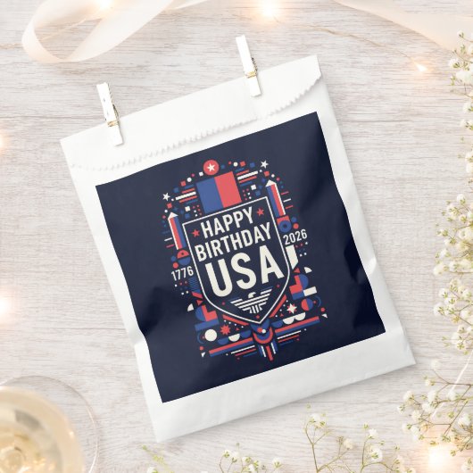 Happy Birthday USA 250 Geschenktütchen (Ausgeschnitten)