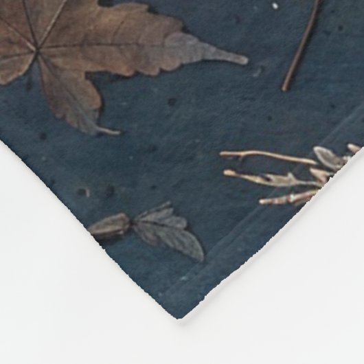 Happy Black Bar Tossing Blätter Fleecedecke (Ecke)