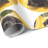 Happy Black Lab Puppy on Slide Fun Gift Wrap Geschenkpapier (Rolleneckpunkt)