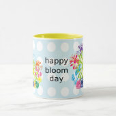 Happy Bloom Day Tasse – Retro Blumen & Punkte (Zentrum)