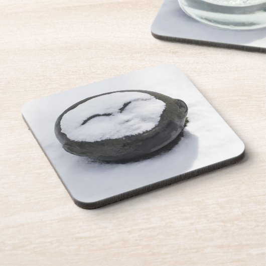 Happy Buddha mit schneegedämpft Getränkeuntersetzer (Linke Seite)