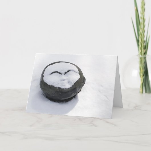 Happy Buddha mit schneesichtiger Silvesterkarte Feiertagskarte (Vorderseite)