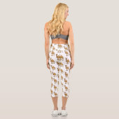 Happy Camel Cartoon Illustration Capri Leggings (Rückseite)