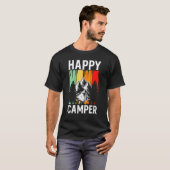 Happy Camper Retro Vintage Camping T-Shirt (Vorne ganz)