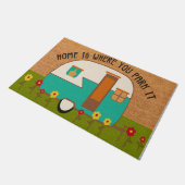Happy Campers Doormat, Camping Lover Geschenk Fußmatte (Schrägansicht)