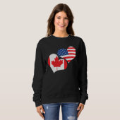 Happy Canada Day Canadian Canada Flag Maple Leaf   Sweatshirt (Vorne ganz)