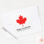 Happy Canada Day Custom Text mit rotem Ahornblatt Quadratischer Aufkleber (Umschlag)