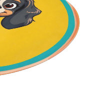 Happy Cartoon Dog in einem farbigen Circular Frame Schneidebrett (Ecke)
