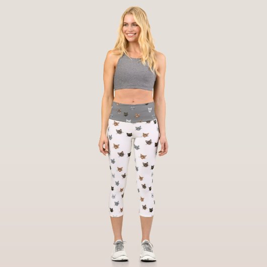 Happy Cat Heads Redux Capri Leggings (Vorderseite)