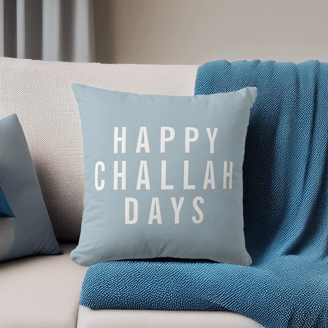 Happy Challah Days | Funny Hanukkah Kissen (Von Creator hochgeladen)