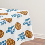 Happy Challah Days Hanukka Chanukah jüdisches Brot Tischdecke<br><div class="desc">Der Tablecloth-Druck zeigt eine originelle Marker-Illustration eines Laib geflochtenen herausfordernden Brotes, mit HAPPY CHALLAH DAYS in einem lustigen Schriftart. Ideal für die jüdischen Feiertage. Sehen Sie nicht, wonach Sie suchen? Brauchen Sie Hilfe bei der Anpassung? Klicken Sie auf "Kontakt mit diesem Designer", um etwas für Sie erstellt zu haben! Kundenspezifische...</div>