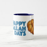 Happy Challah Days Hanukkah Chanukah Brot Loaf Zweifarbige Tasse<br><div class="desc">Die Tasse zeigt eine originelle Marker-Abbildung eines Laibes frisch gebackenen Challenge Brotes, mit HAPPY CHALLAH DAYS in einem lustigen Schriftart. Gut für Hanukkah. Dieses Design ist auch auf anderen Produkten erhältlich. Sehen Sie nicht, wonach Sie suchen? Brauchen Sie Hilfe bei der Anpassung? Kontaktieren Sie diesen Designer, um etwas für Sie...</div>