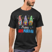 Happy Chrismukkah Gnomes Merry Christmas and Happy T-Shirt (Vorderseite)