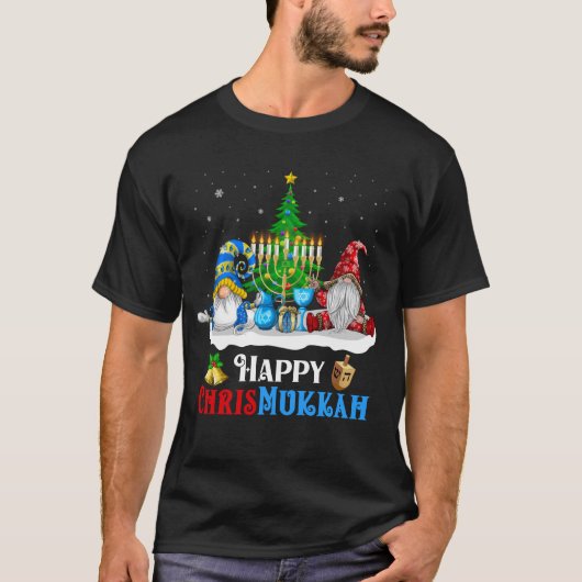 Happy Chrismukkah Gnomes Weihnachten und Hanukkah T-Shirt (Vorderseite)