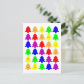 Happy Christmas Trees Feiertagspostkarte (Stehend Vorderseite)