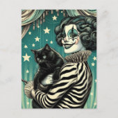 Happy Circus Clown Woman und eine schwarze Katze Postkarte (Vorderseite)