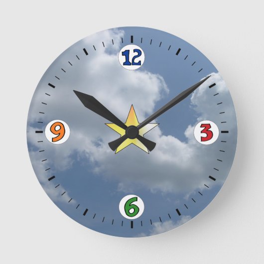 "Happy Clouds" Acrylmauer-Uhr Runde Wanduhr (Vorderseite)