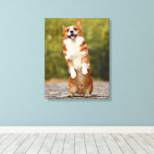 Happy Corgi Puppy Standing Photo Leinwanddruck (Insitu (Holzboden))