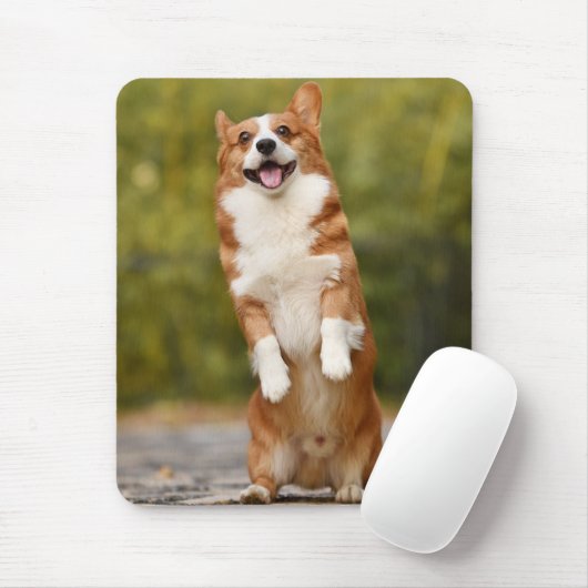 Happy Corgi Puppy Standing Photo Mousepad (Mit Mouse)