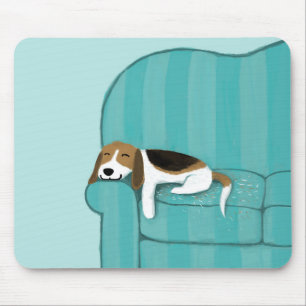 Happy Couch Dog - Niedlicher Beagle Kunsthandwerk Mousepad