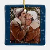 Happy Couple CUSTOM German Blue Snow Weihnachten Keramikornament (Vorderseite)