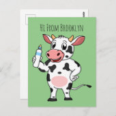 Happy Cow mit Babyflasche Cartoon Postkarte (Vorne/Hinten)