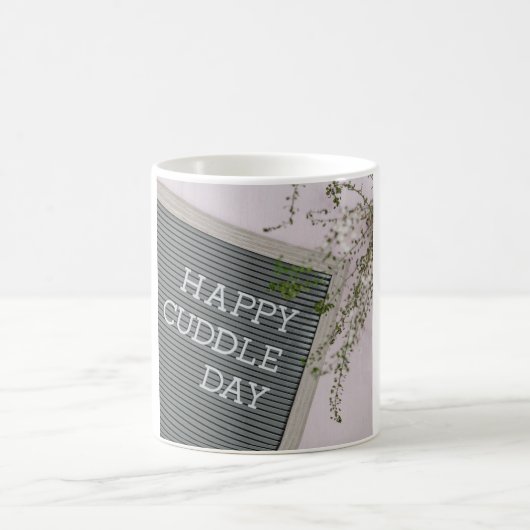 Happy Cuddle Day (Warme Schläger und liebende Schn Kaffeetasse (Mittel)