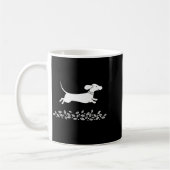 Happy Dachshund With Autumn Leaves For Pet Lovers  Kaffeetasse (Links)
