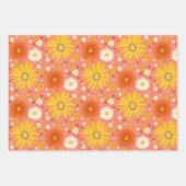 Happy Daisies Retro 70er farbiges Muster Geschenkpapier Set (Vorderseite)